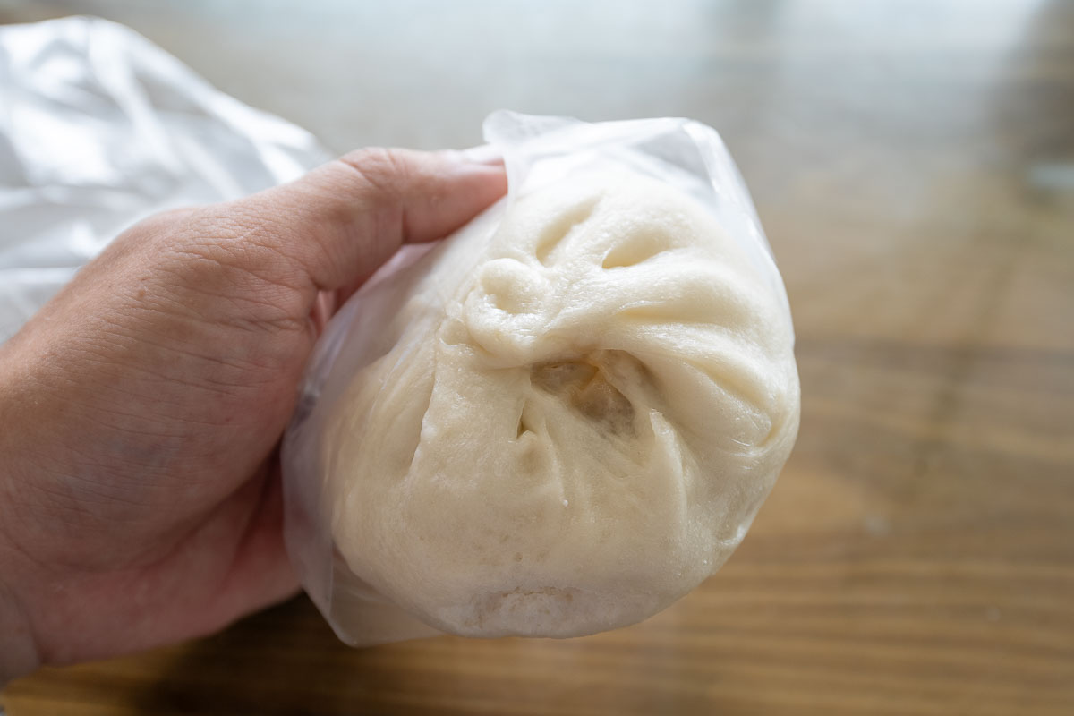 【東河包子VS纏記舊街東河包子】台東美食推薦最新菜單、停車與在地人推薦口味！