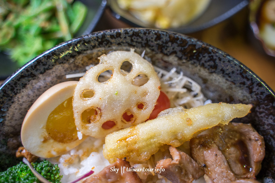 汐止美食推薦【十月初二烤肉丼飯】必吃牛排丼飯高CP值