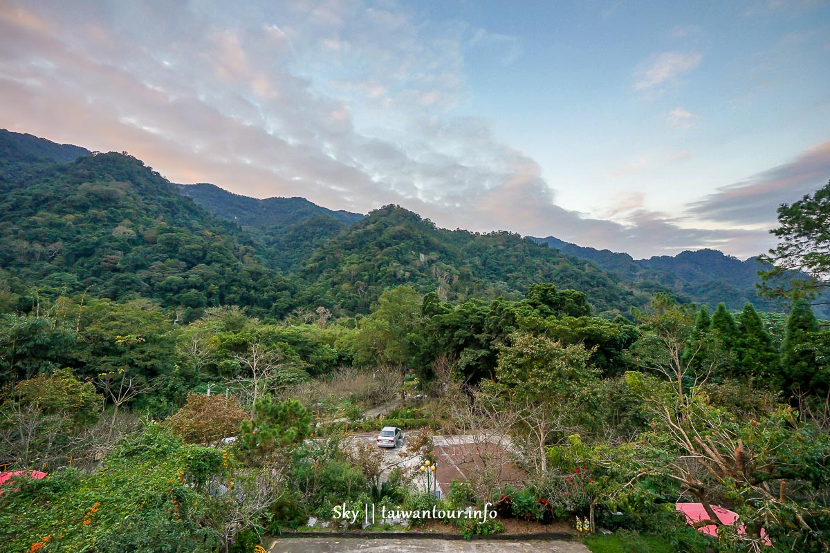 苗栗【南庄好山好水民宿露營地】推薦烤肉.戲水.小木屋.泳池.訂房