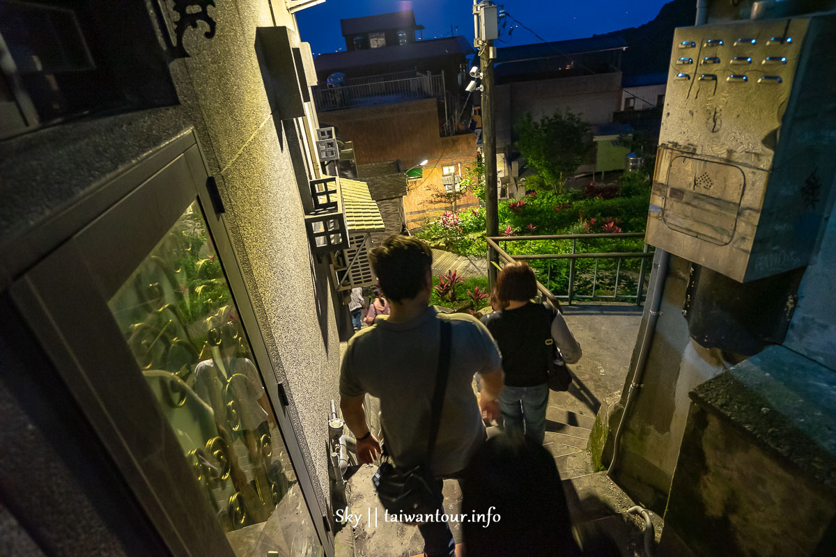 2019新北【哈旅行九份包車一日遊】山城美景.海景秘境+美食推薦