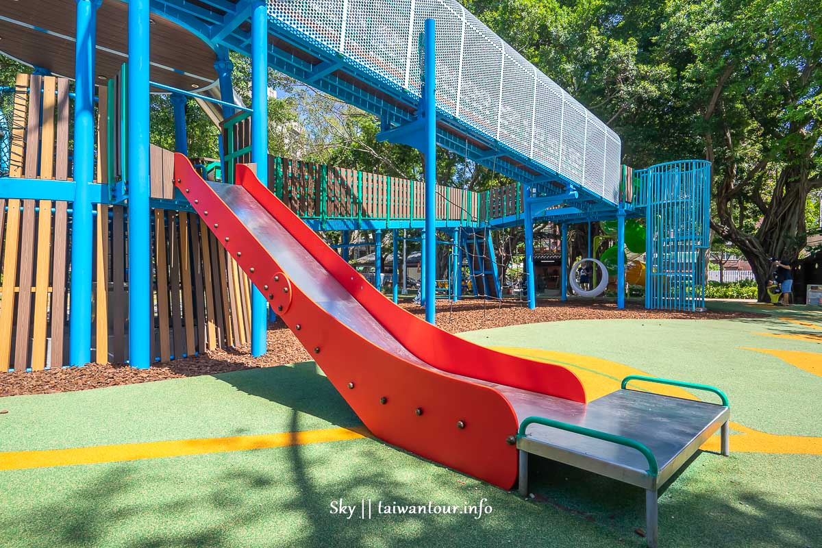 前港公園共融兒童遊戲場不銹鋼座滑梯