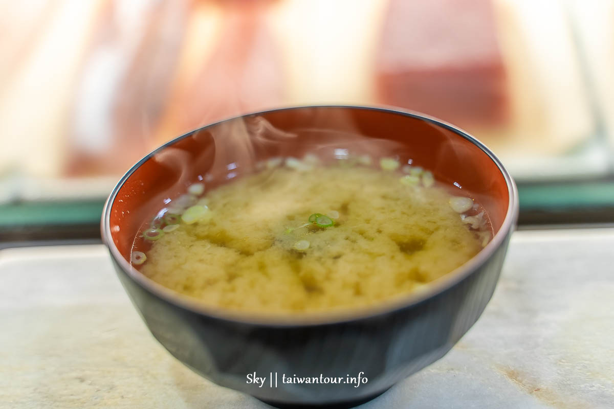 桃園美食推薦【坐著做.初陣壽司】握壽司.威尼斯影城