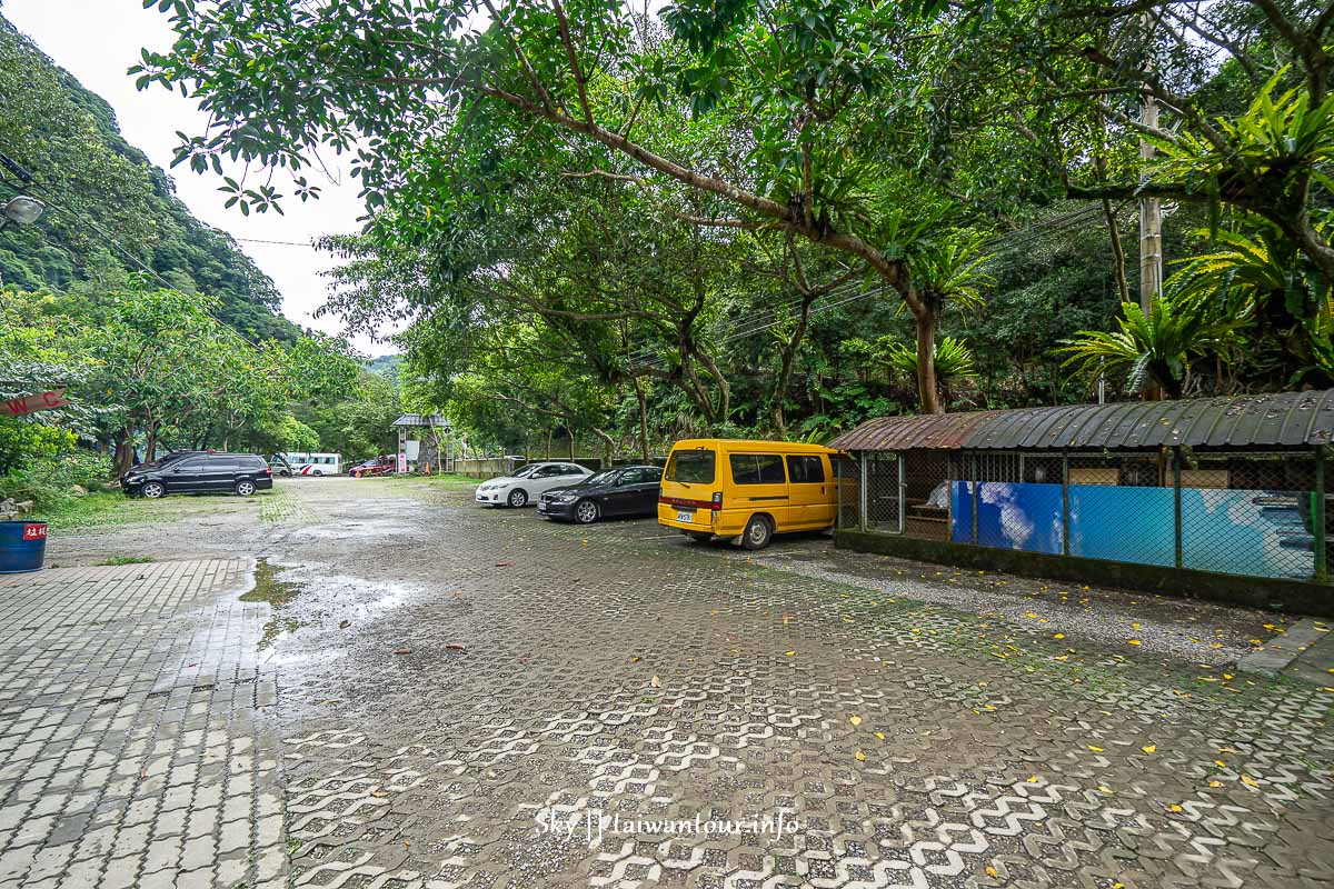 【鴛鴦谷遊樂園】新北三峽玩水烤肉推薦大豹溪.公車.救生員 【鴛鴦谷遊樂園】新北三峽玩水烤肉推薦大豹溪.公車.救生員