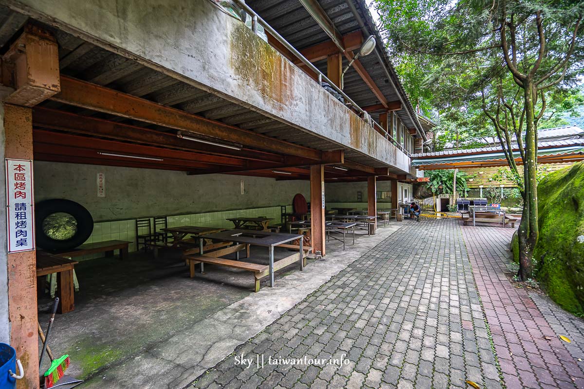 【鴛鴦谷遊樂園】新北三峽玩水烤肉推薦大豹溪.公車.救生員 【鴛鴦谷遊樂園】新北三峽玩水烤肉推薦大豹溪.公車.救生員