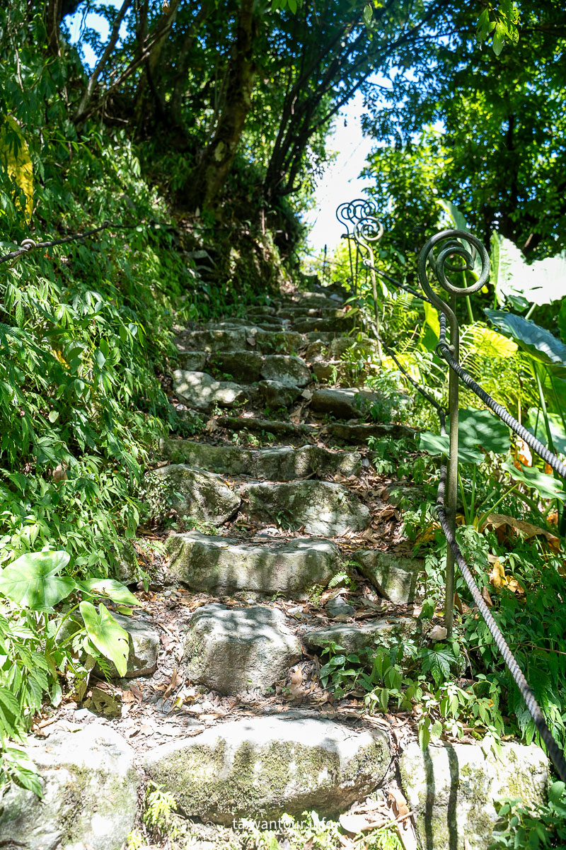 【新寮瀑布】宜蘭冬山鄉親子玩水步道秘境推薦景點