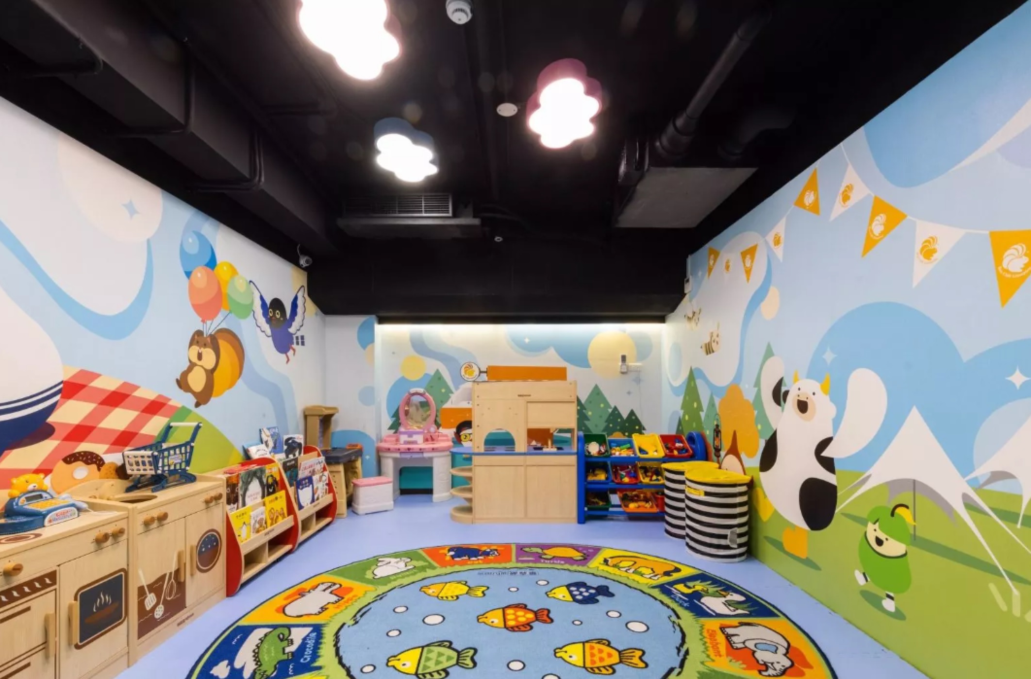 【桃園朋趣豪華露營車】親子住宿推薦.價格 【桃園朋趣豪華露營車】親子住宿推薦.價格