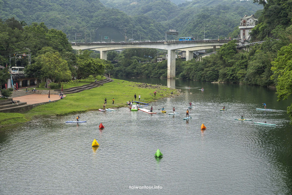 【下坑子口溪親水遊憩區】新北坪林親子玩水景點 【下坑子口溪親水遊憩區】新北坪林親子玩水景點
