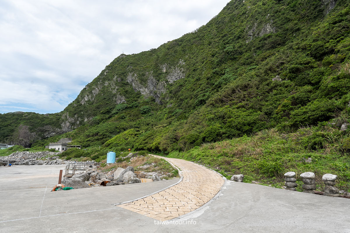 【2026基隆嶼登島】登島解鎖神秘火山島！船票怎麼買.環島步道與預約平台