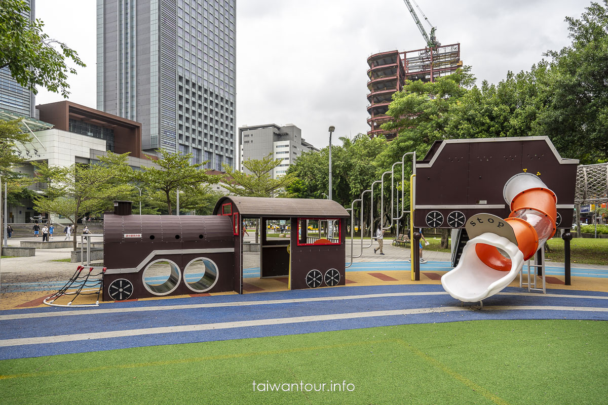 【南興公園特色遊戲場】南港三鐵共構親子景點推薦