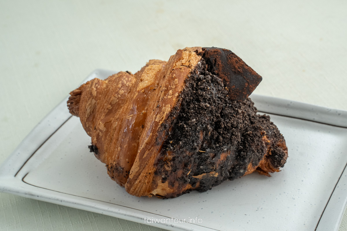 Taiwan Sweet Potato Croissant – Recommended Food near Sanchong Elementary School MRT Station. Baking Time. Menu.