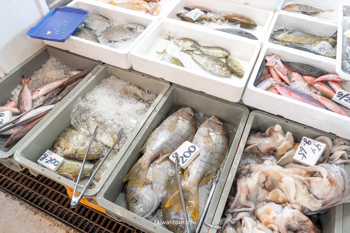 【泊港漁市場】日本沖繩那霸生魚片丼飯美食推薦