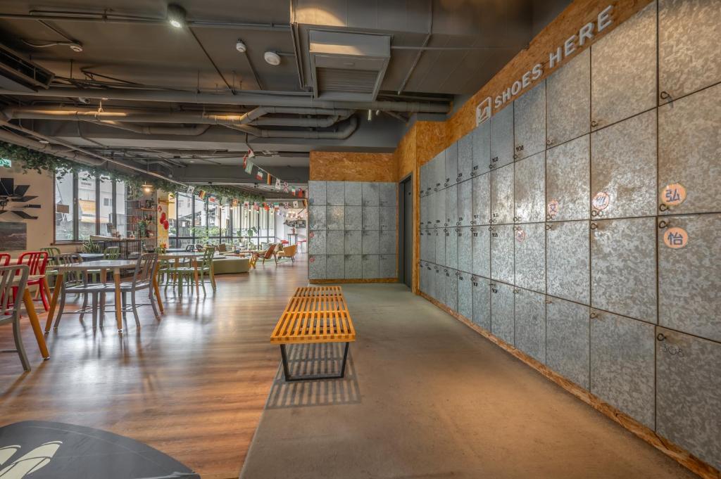 【仲青行旅台南館】背包客棧住宿推薦.青年旅館