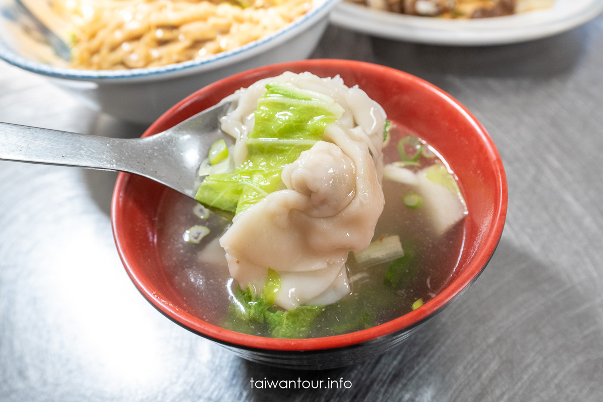 【龍門排骨麵】澎湖美食推薦平價椒麻皮蛋麵