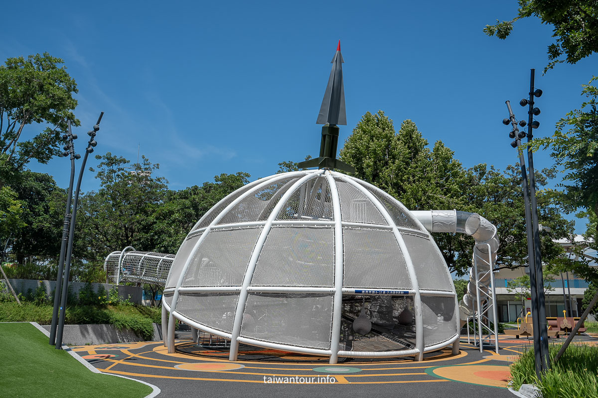 【龍潭運動公園兒童遊戲場】軍事主題特色公園！