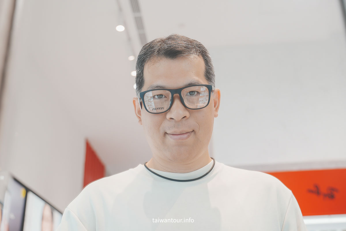 【SOLOMAX快時尚眼鏡】30分鐘完成時尚配鏡,Sky的時尚日記