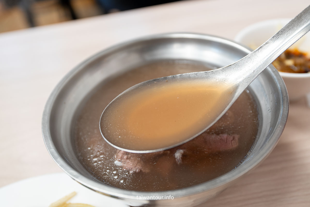 【阿財牛肉湯】台南保安路美食推薦,頂級牛肉湯