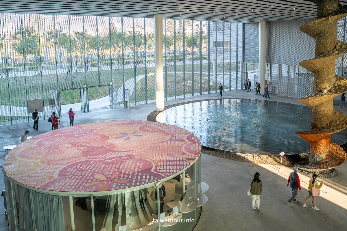 【綠美圖】臺中市立圖書館總館.水湳中央公園一日遊必訪亮點、交通、親子攻略