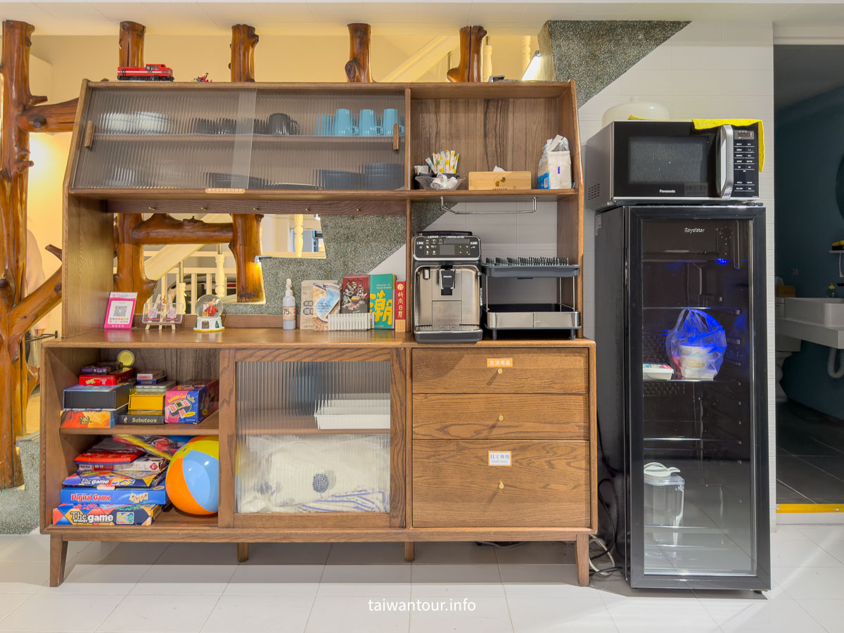 【壹貳貳洋樓】嘉義市區民宿推薦.老宅.停車位