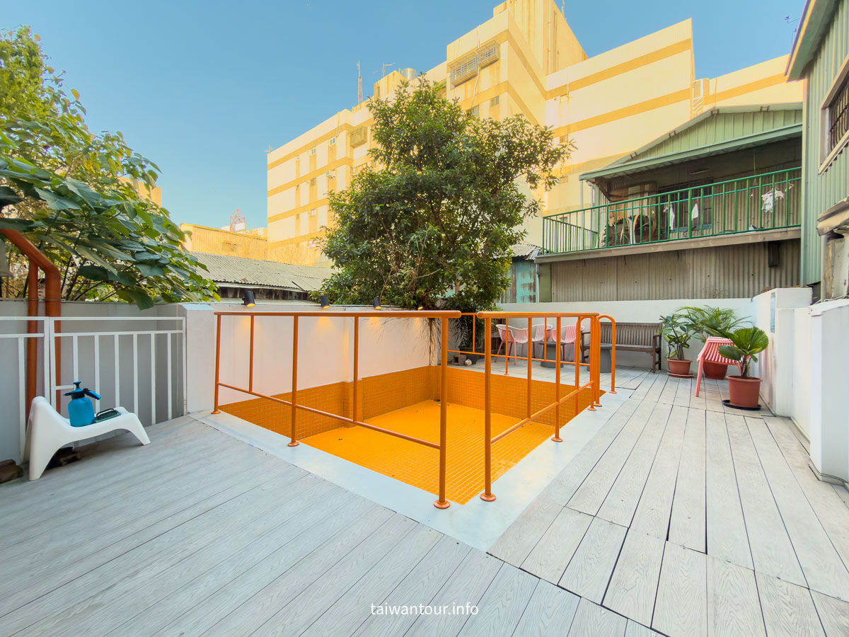 【壹貳貳洋樓】嘉義市區民宿推薦.老宅.停車位