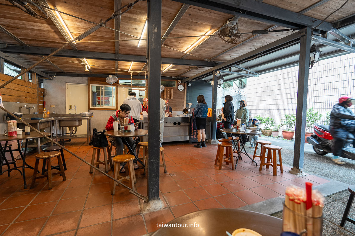 【阿添魚丸米粉】宜蘭市古早味推薦.巷弄銅板美食