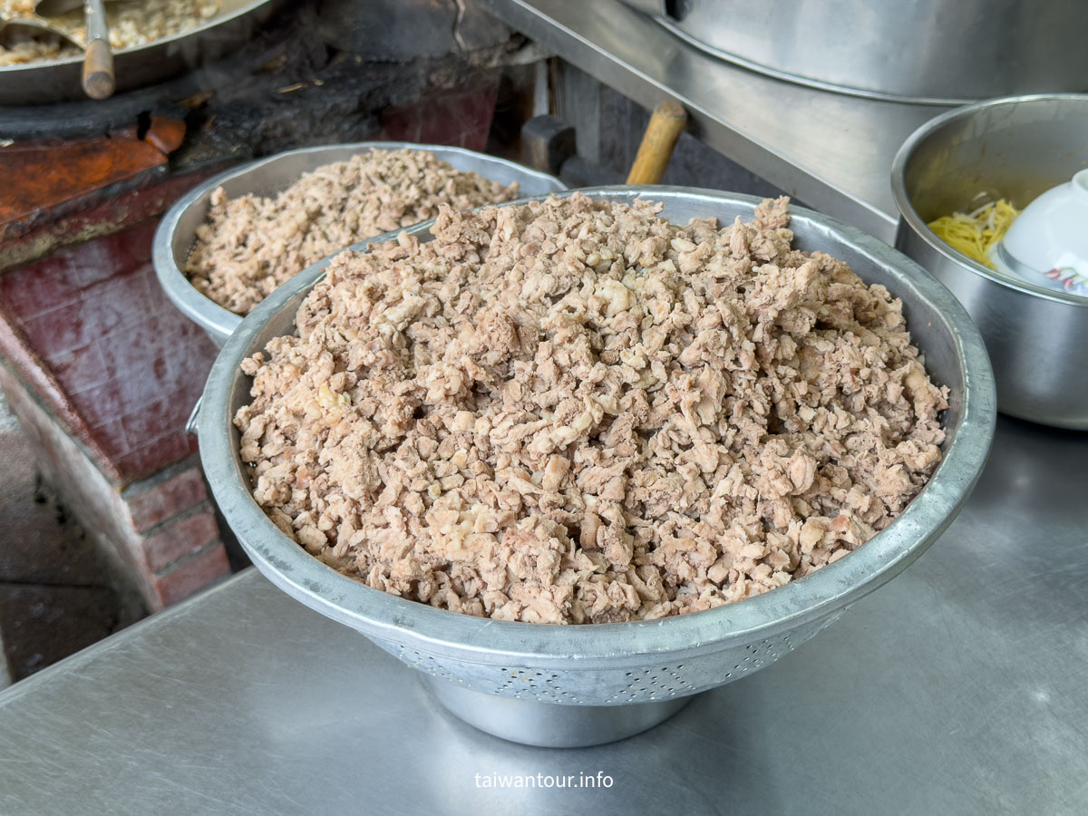 【嘉義西市米糕】西市場米糕.豆腐皮肉捲小吃推薦