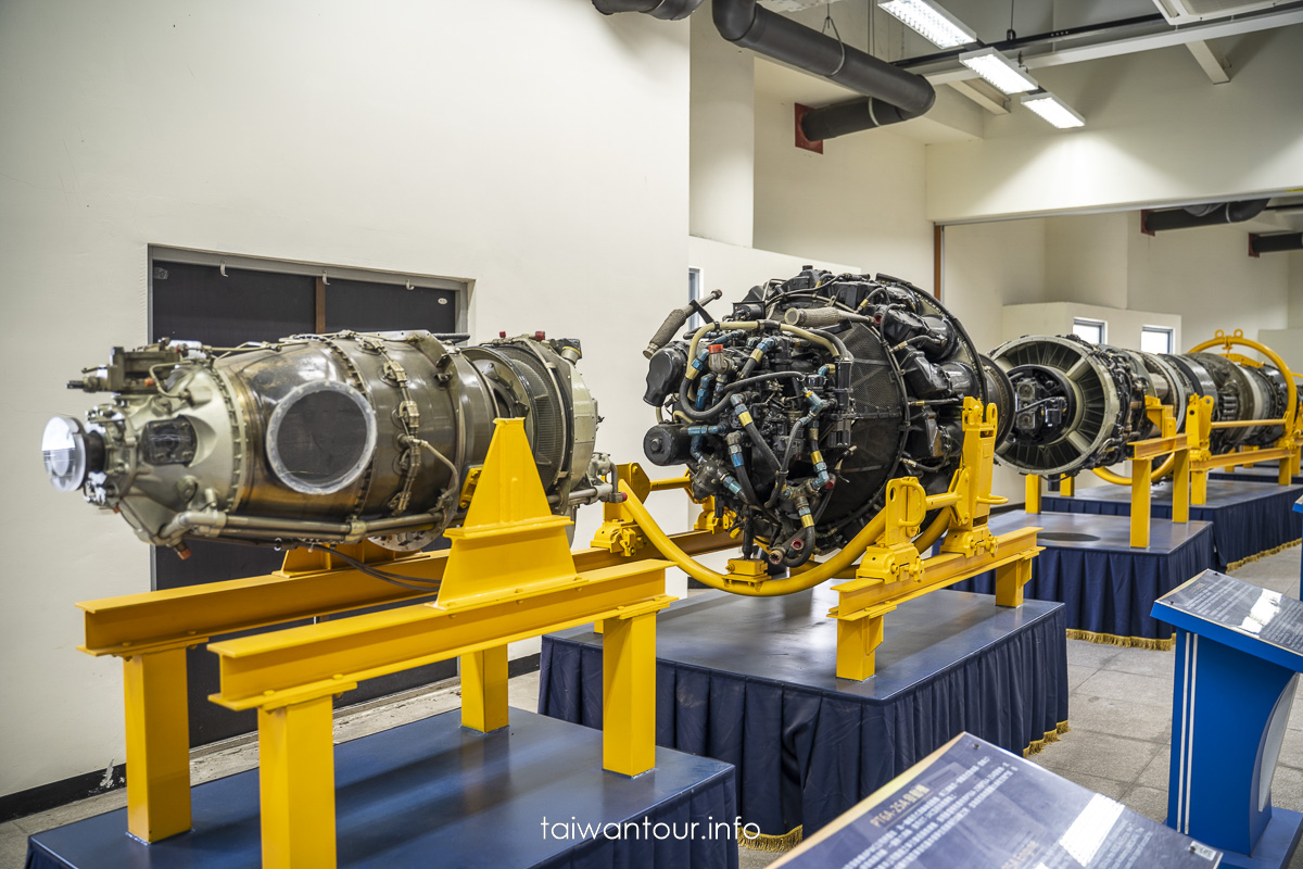 【航空教育展示館】高雄岡山雨天親子軍事迷文青最強室內景點攻略