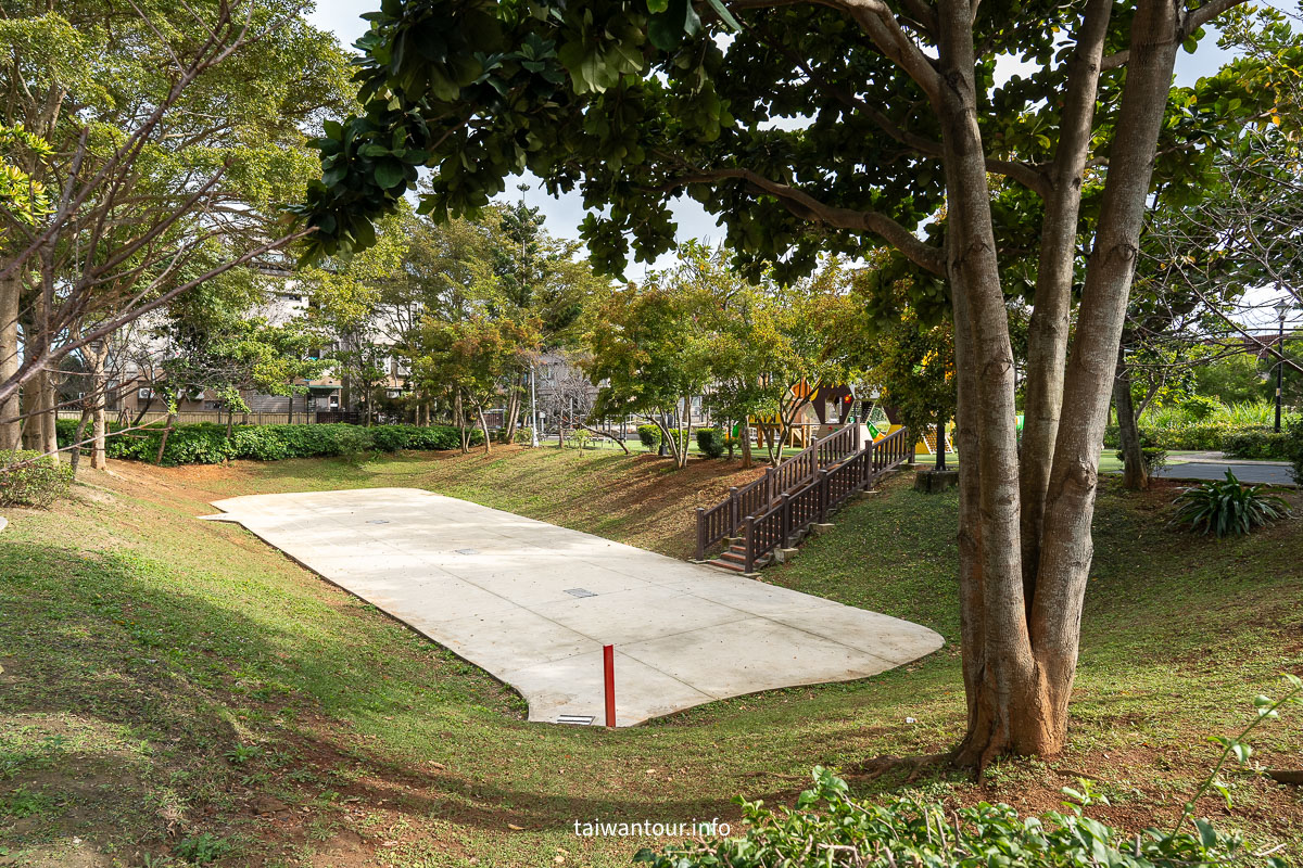 【隆林公園】林口蜜蜂主題超可愛.溜滑梯.攀爬網.還有飛機看到飽