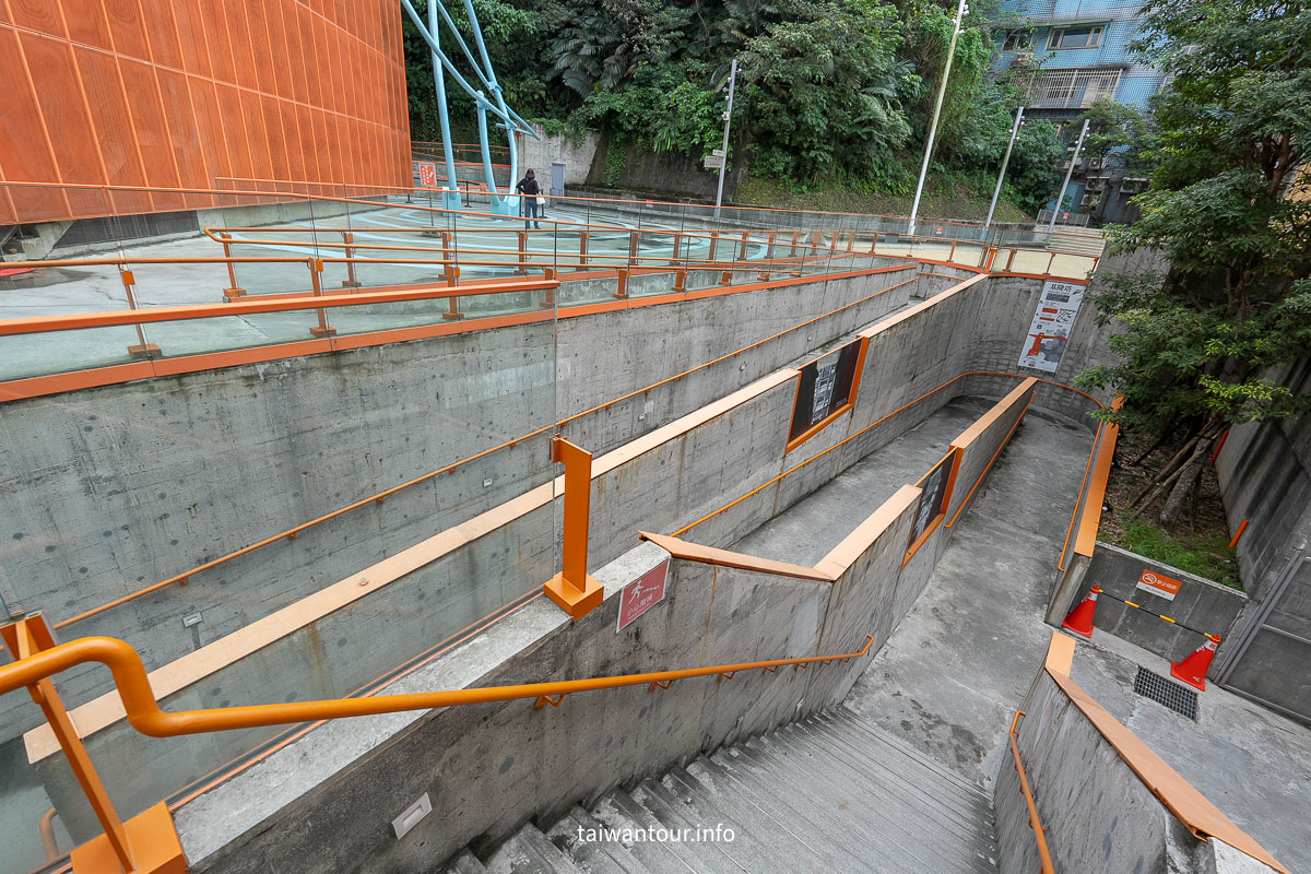 【基隆塔】最美360°觀景台.高空咖啡廳.親子放電基隆一日遊