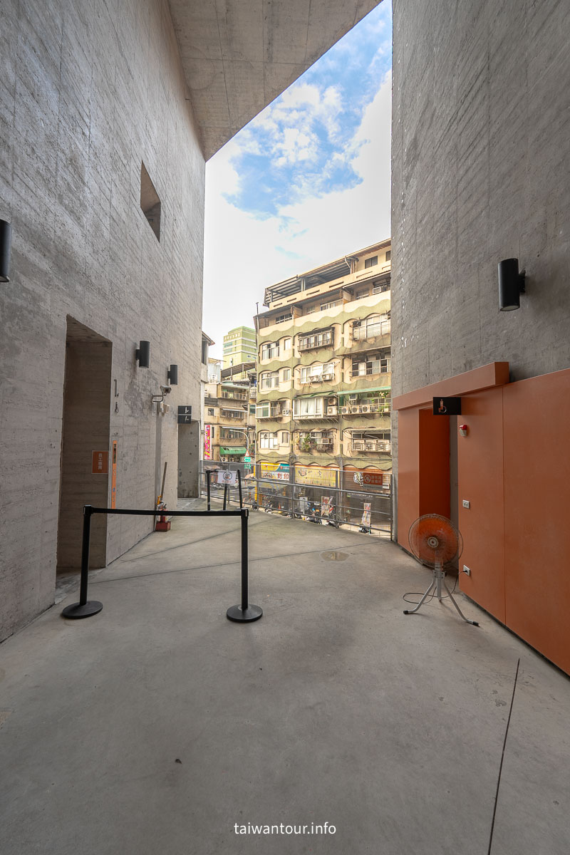 【基隆塔】最美360°觀景台.高空咖啡廳.親子放電基隆一日遊