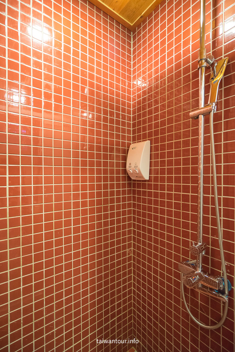 【日月潭玥湖背包客讚民宿】南投住宿推薦水社碼頭湖景第一排 【日月潭玥湖背包客讚民宿】南投住宿推薦水社碼頭湖景第一排