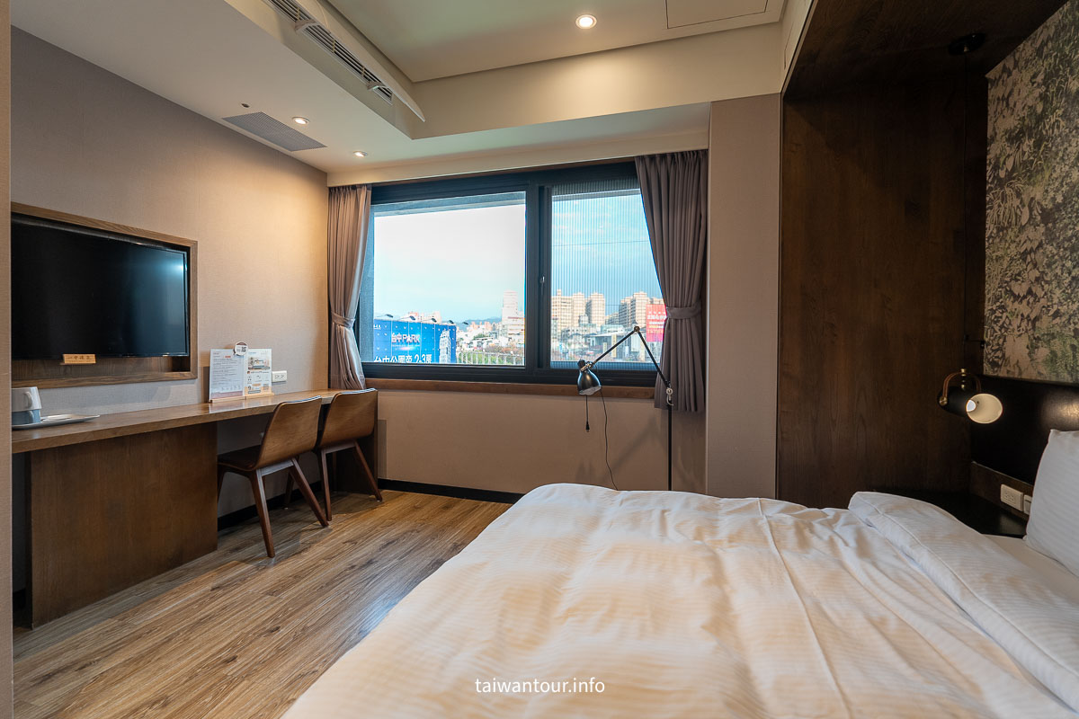 【葉綠宿・一中漫走】台中一中街商圈住宿.高CP值