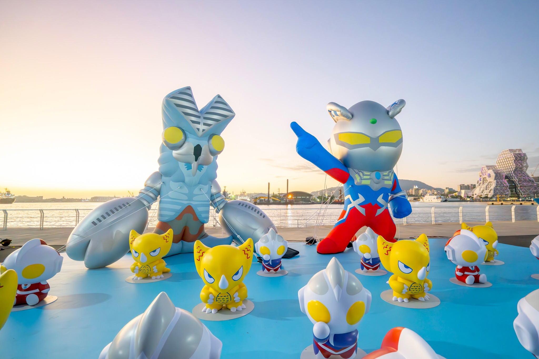 【2026 高雄冬日遊樂園】免費設施、交通全攻略！親子必玩懶人包