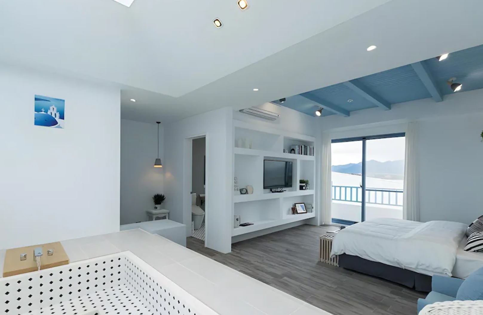 【五結．布魯懷特民宿】宜蘭五結平價網美住宿