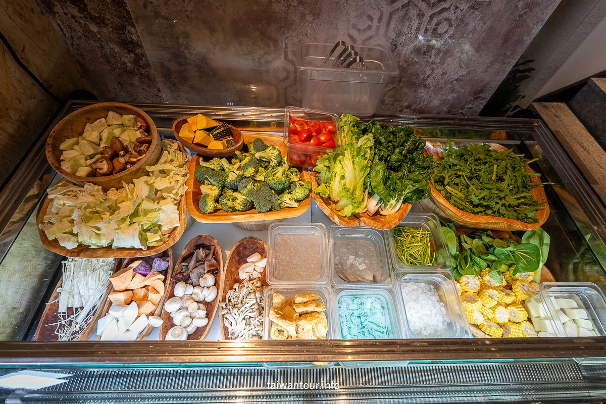 【食鍋性也 藝文店】桃園市火鍋吃到飽推薦.菜單.價格