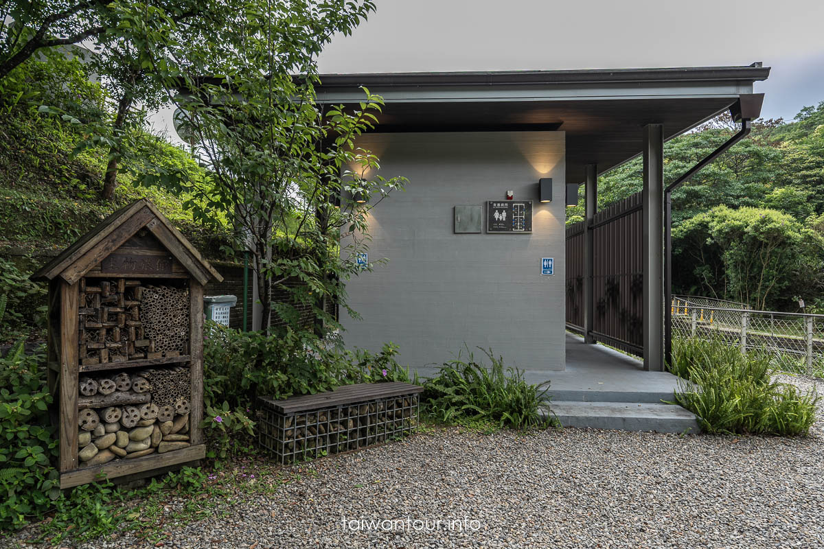 【虎豹潭古道】北台灣小九寨溝！碧綠溪水.森林系步道.雙溪一日遊攻略