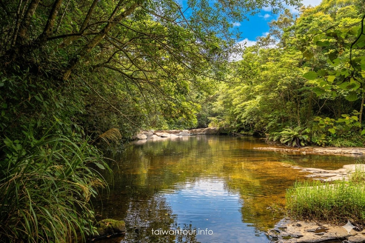 【虎豹潭古道】北台灣小九寨溝！碧綠溪水.森林系步道.雙溪一日遊攻略