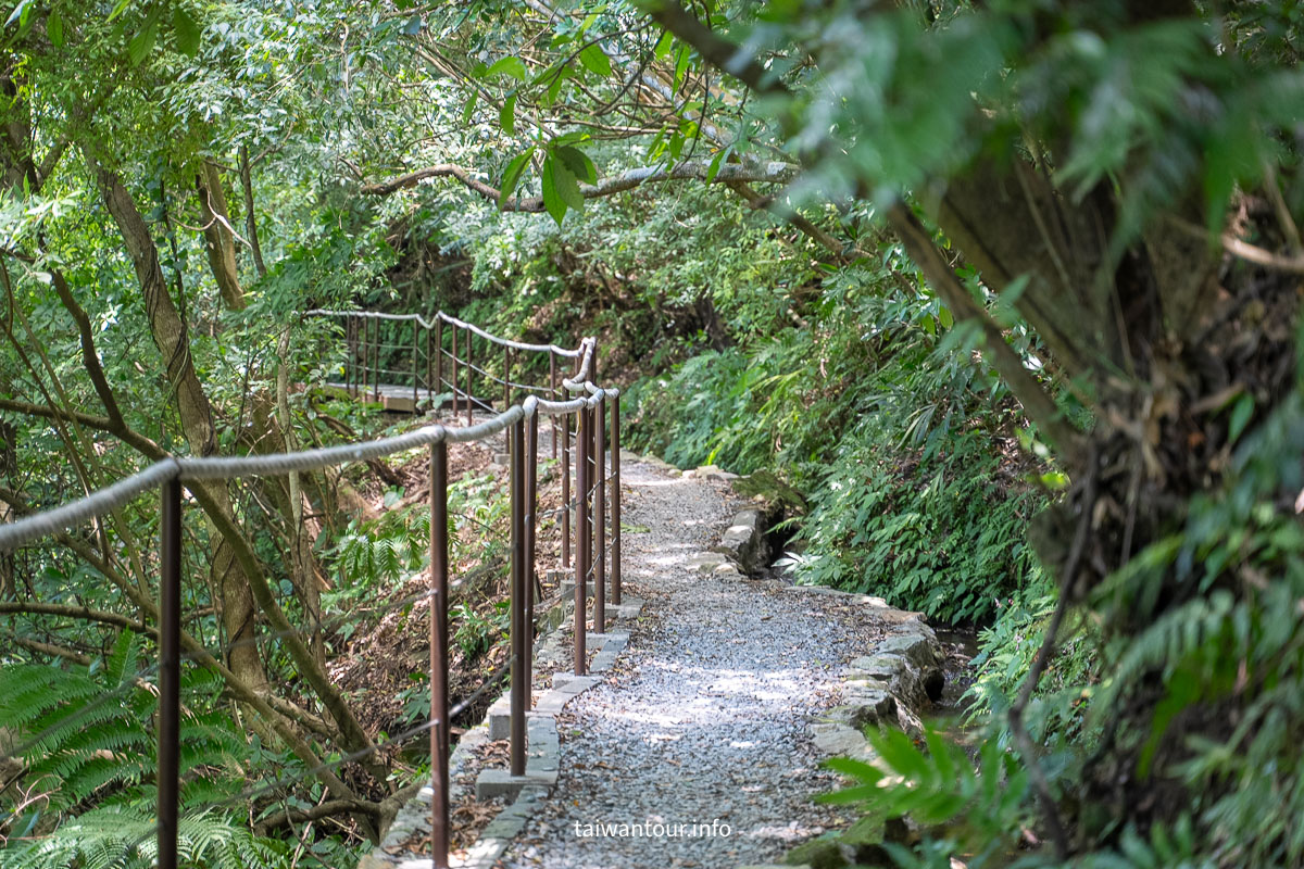 【猴崁水圳步道】陽明山秘境.夏日避暑交通美食全攻略! 【猴崁水圳步道】陽明山秘境.夏日避暑交通美食全攻略!