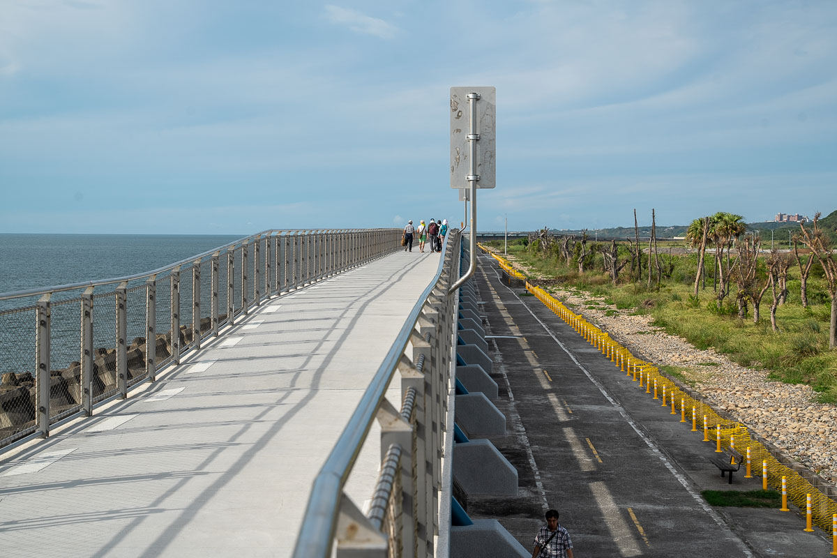 【觀海長堤自行車道】淡海新市鎮.追電影《想見你》同款夕陽
