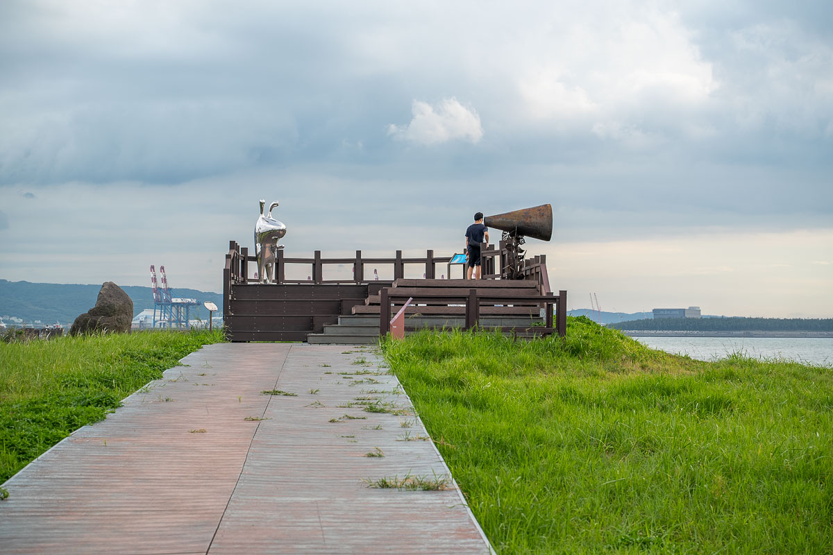 【沙崙海水浴場.滬尾石滬觀景平台】石滬.潮間帶生態.金黃夕陽交通攻略