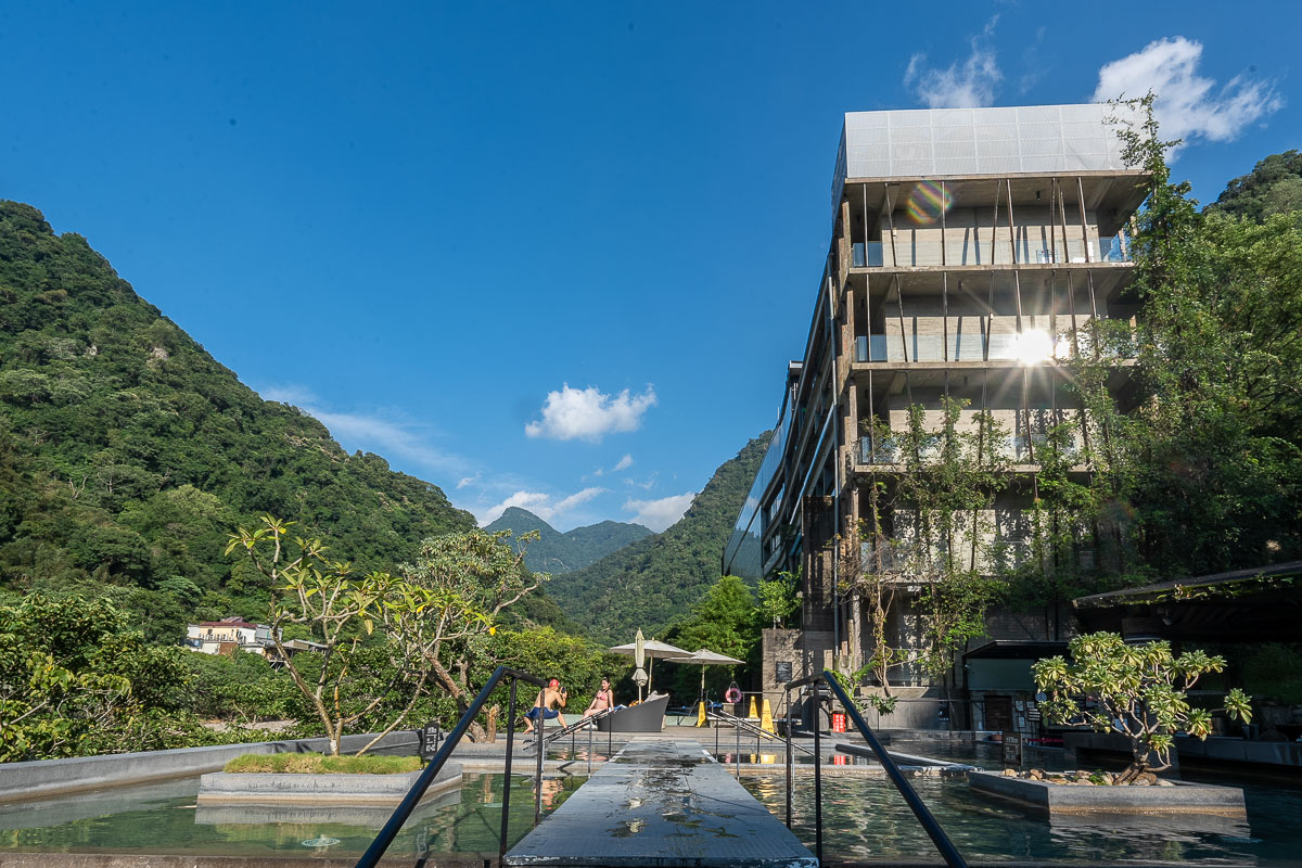 【泰安觀止】苗栗觀山套房.晚餐.一泊二食優惠.交通.大眾池行程介紹