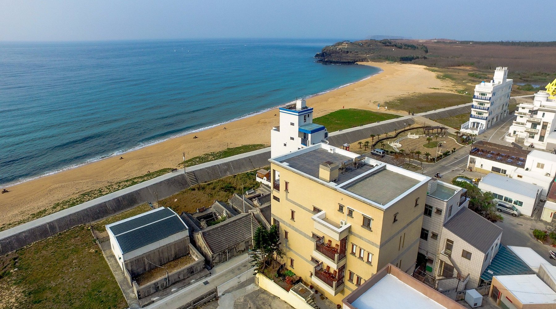 【2026澎湖住宿懶人包】16間無敵海景、親子民宿、平價飯店精選&花火節避雷攻略 【2026澎湖住宿懶人包】16間無敵海景、親子民宿、平價飯店精選&花火節避雷攻略