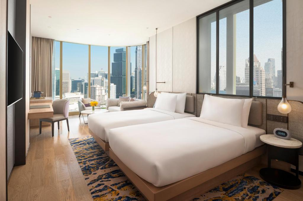 【曼谷沙吞日航大酒店 Grand Nikko Bangkok Sathorn】五星級日系奢華飯店，交通、房價、無邊際泳池、周邊美食完整攻略