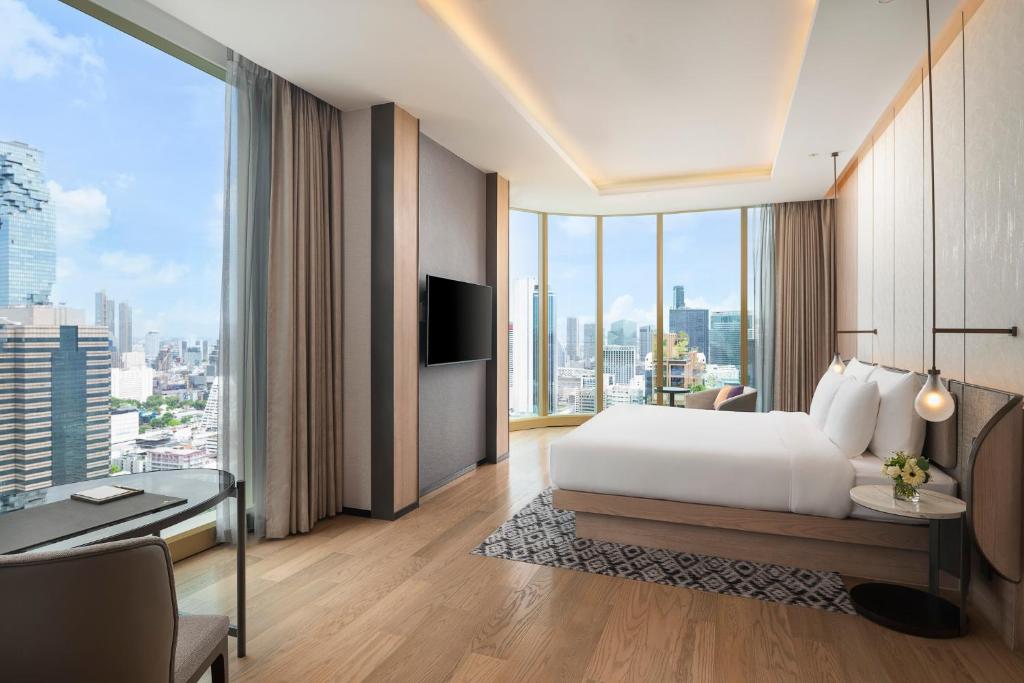 【曼谷沙吞日航大酒店 Grand Nikko Bangkok Sathorn】五星級日系奢華飯店，交通、房價、無邊際泳池、周邊美食完整攻略