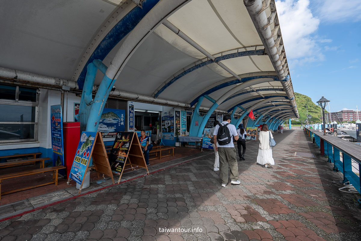 【基隆400島嶼走讀】一日雙島基隆嶼.仁愛市場美食.和平島阿拉寶灣秘境.禾口丘海景 【基隆400島嶼走讀】一日雙島基隆嶼.仁愛市場美食.和平島阿拉寶灣秘境.禾口丘海景