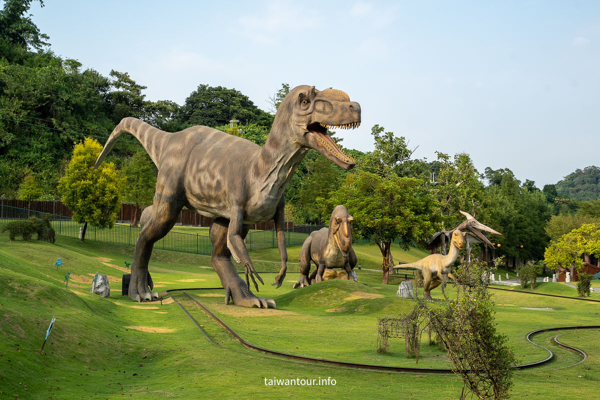 【九九峰動物樂園】南投草屯景點.巨型天網鳥籠.台版侏儸紀恐龍丘 【九九峰動物樂園】南投草屯景點.巨型天網鳥籠.台版侏儸紀恐龍丘