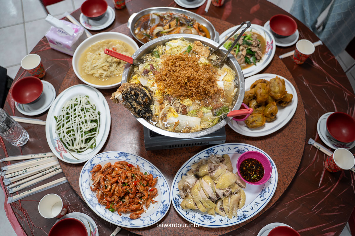 【佳香餐飲部】超狂女漢子大臉盆砂鍋魚頭,必吃炒魚泡、白斬土雞與澎湃山珍海味! 【佳香餐飲部】超狂女漢子大臉盆砂鍋魚頭,必吃炒魚泡、白斬土雞與澎湃山珍海味!