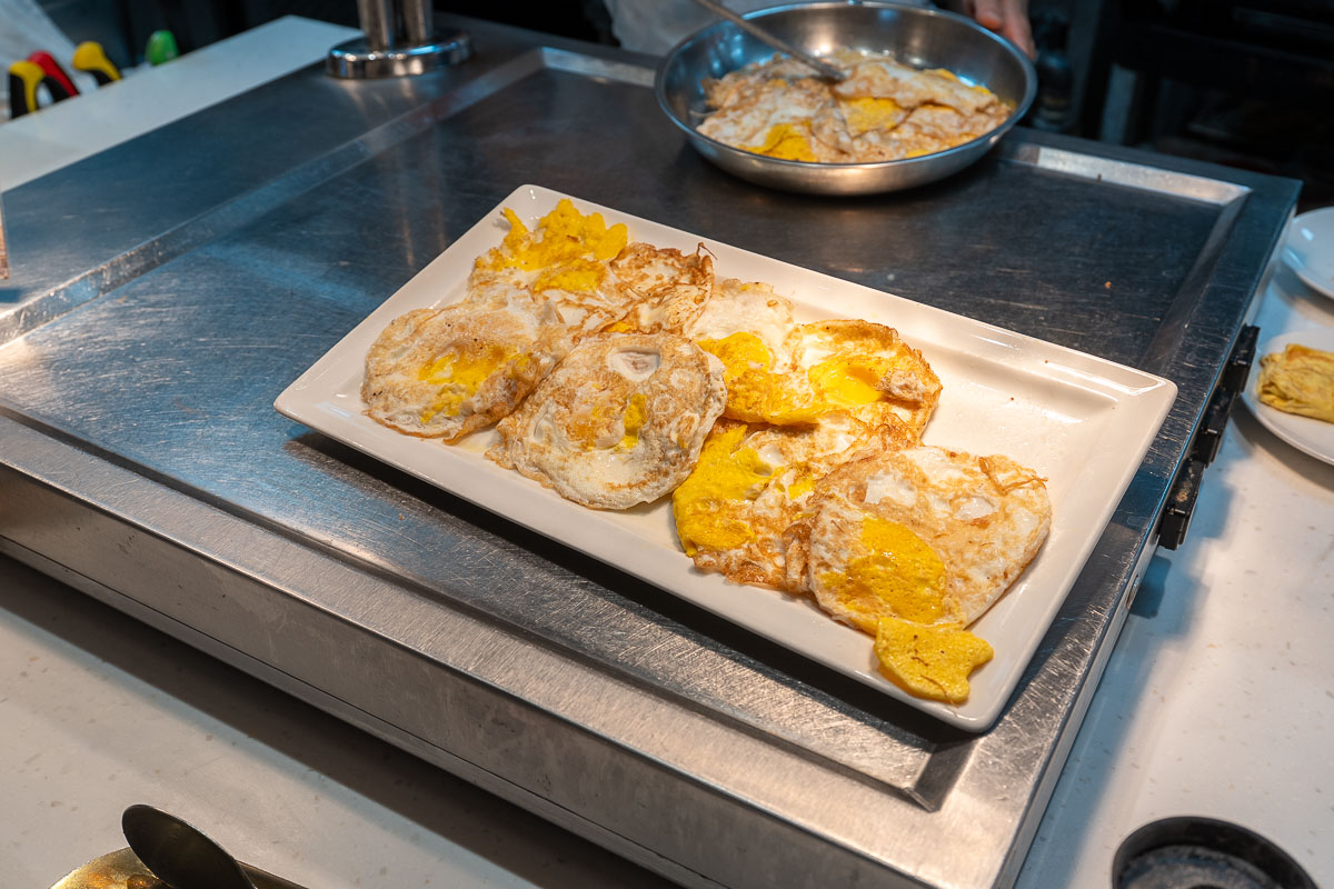 【芙洛麗大飯店】新竹住宿推薦.近巨城購物中心 【芙洛麗大飯店】新竹住宿推薦.近巨城購物中心
