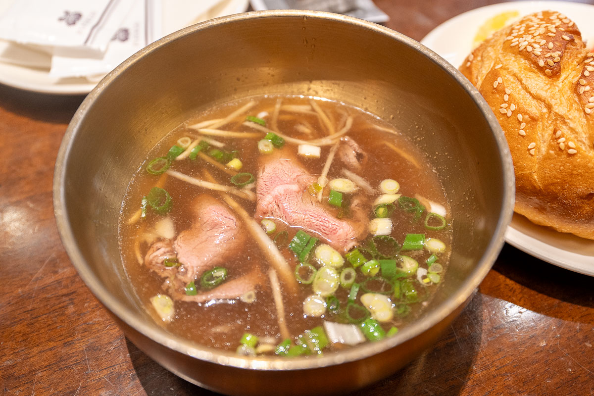 【芙洛麗大飯店】新竹住宿推薦.近巨城購物中心 【芙洛麗大飯店】新竹住宿推薦.近巨城購物中心